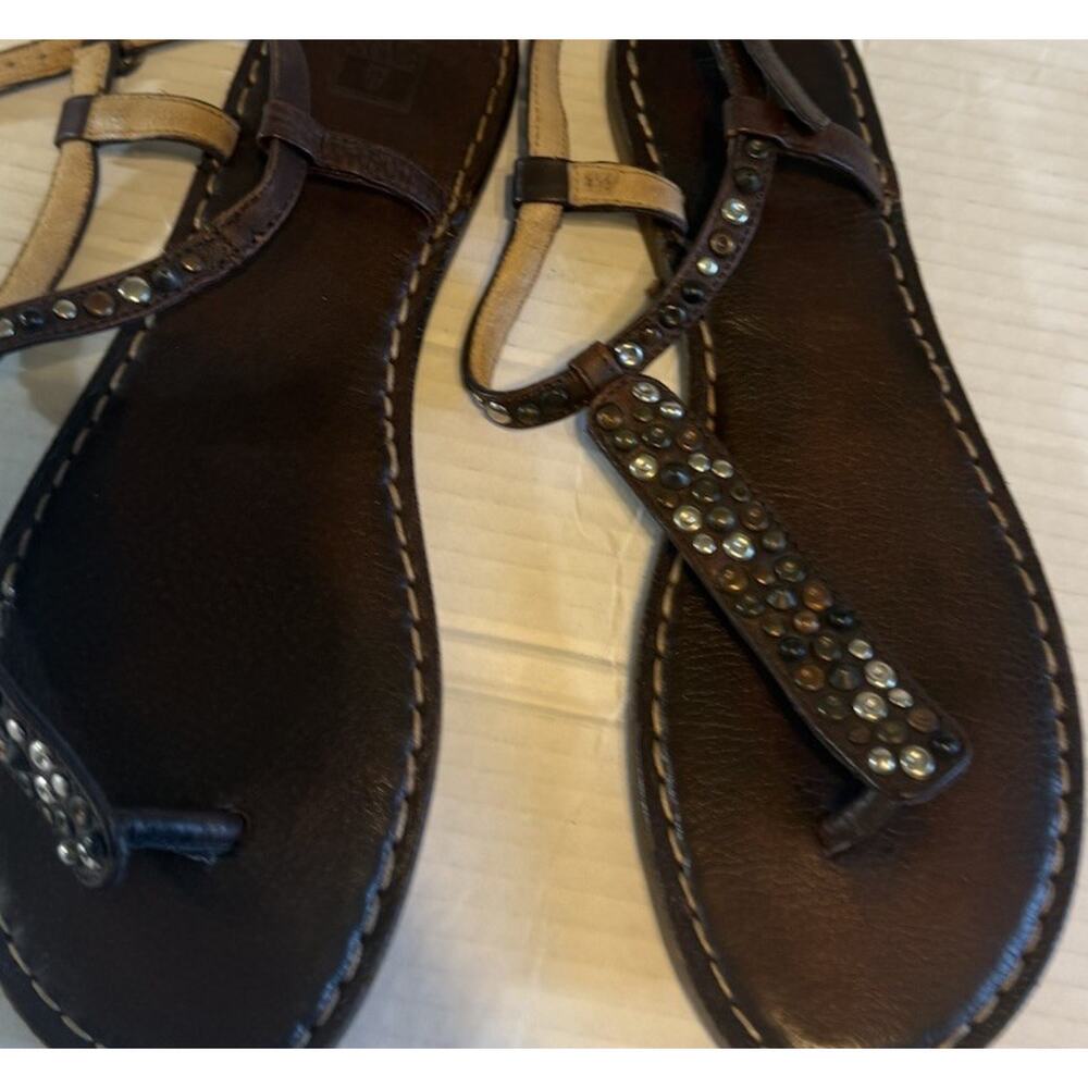 Frye Womens Size 9 B Studded Leather Thong Sandals Brown Strappy - Picture 5 of 9